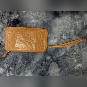 Wristlet Genuine Leather Indigenous Wolf West Coast Art